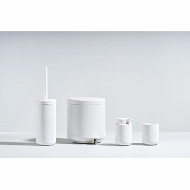 Poubelle à Pédale Zone Denmark Ume Soft Grey 4L 4 Poubelle à Pédale Zone Denmark Ume Soft Grey 4L – Image 2