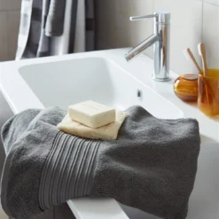 Serviette Beddinghouse Sheer Large Anthracite (60 X 110 Cm) 12 Serviette Beddinghouse Sheer Large Anthracite (60 X 110 Cm) -Salle De Bain Boutique 5 188291 5